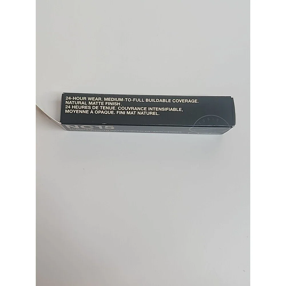 MAC STUDIO FIX NC15 24-HOUR SMOOTH WEAR CONCEALER .24 OZ / 7 ML FULL SIZE NIB